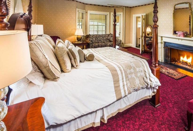 هتل Stonehurst Manor Including Breakfast And Dinner