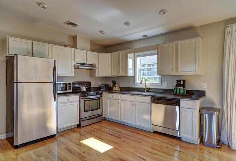 فندق The Montauk Beach House