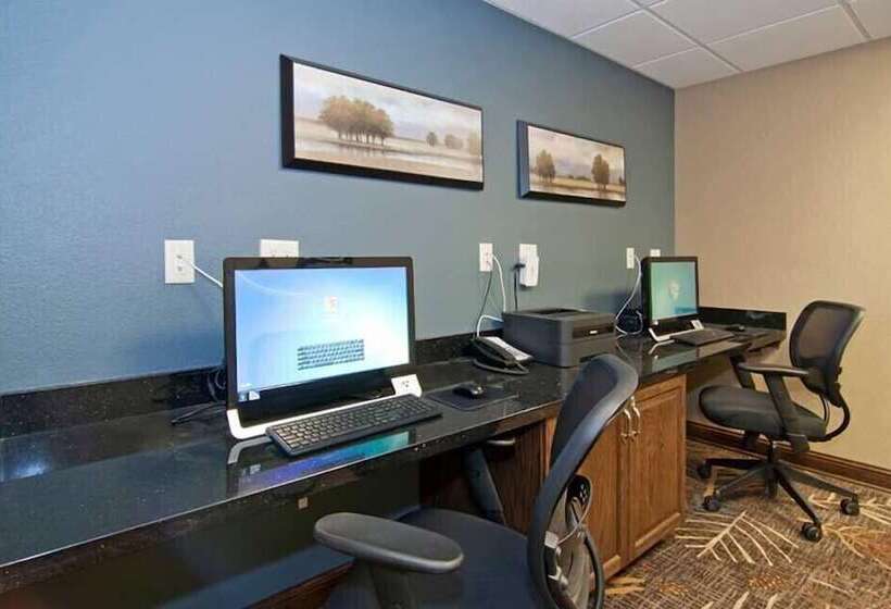 בית מלון כפרי The Watford