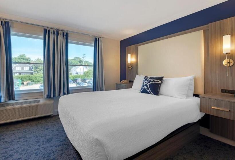 Union Bluff Hotel & Meeting House