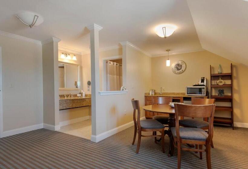 Union Bluff Hotel & Meeting House