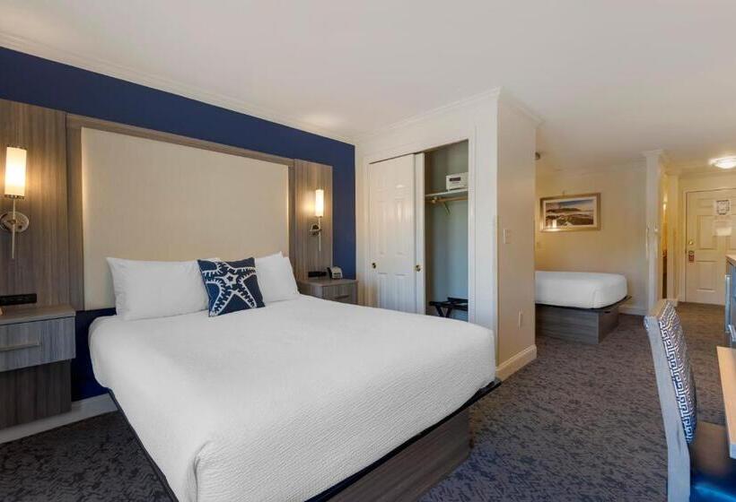 Union Bluff Hotel & Meeting House