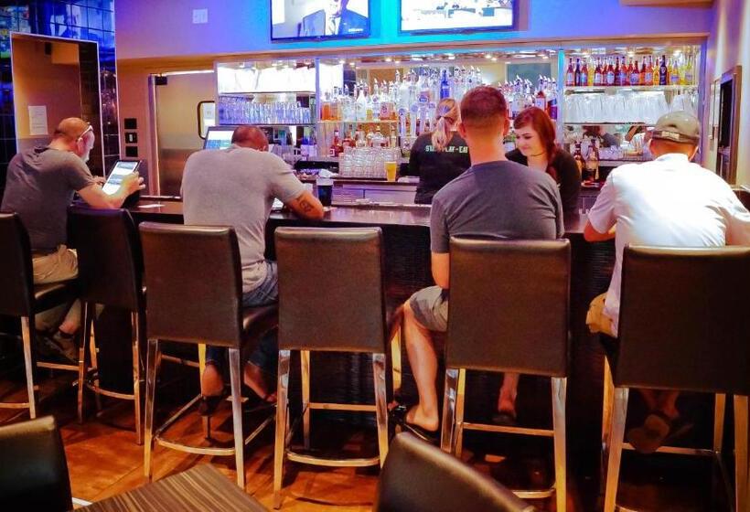 בית מלון כפרי Z Loft Extended Stay