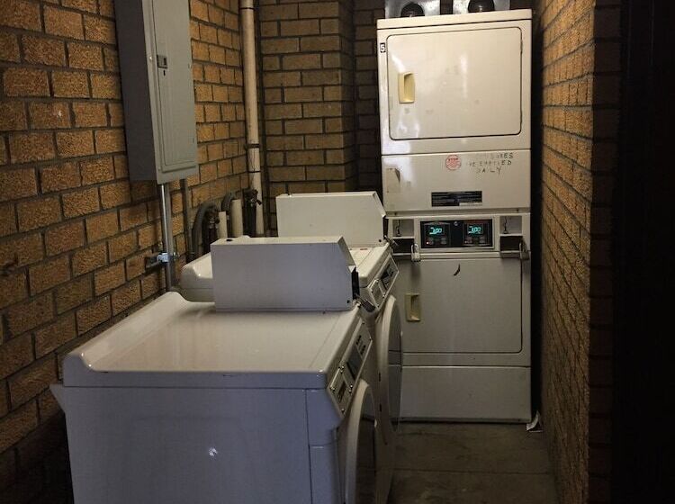 Hudson Plaza Motel Bayonne Jersey City