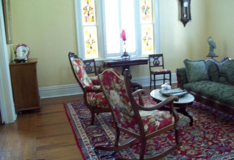 Isabella Bed & Breakfast