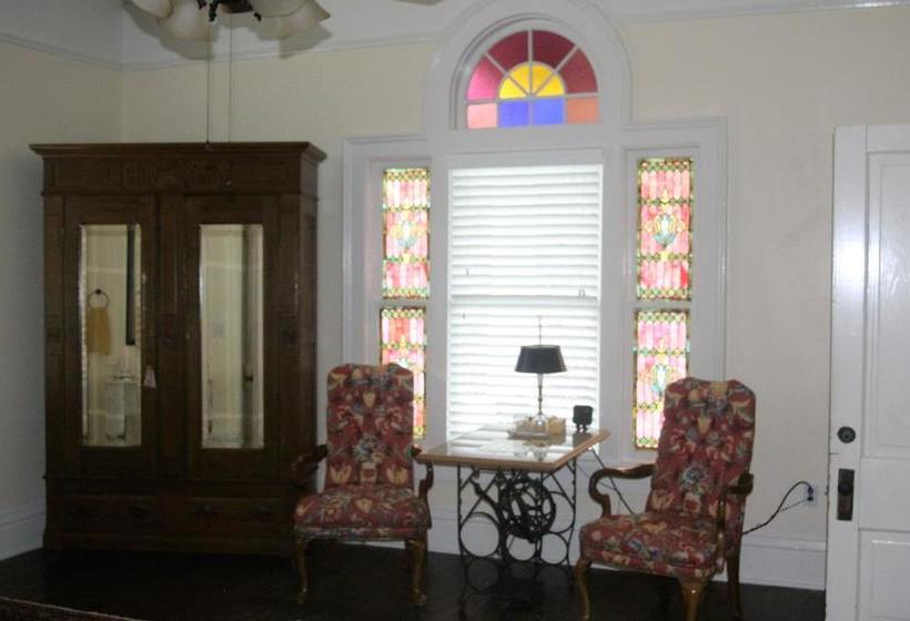 Isabella Bed & Breakfast