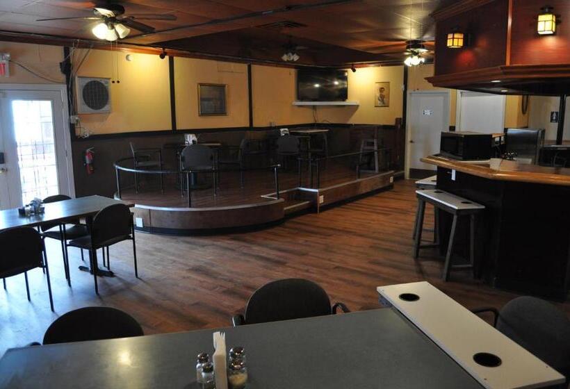 K7 Bed And Breakfast