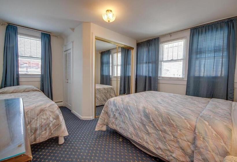 Majestic Hotel & Apartments