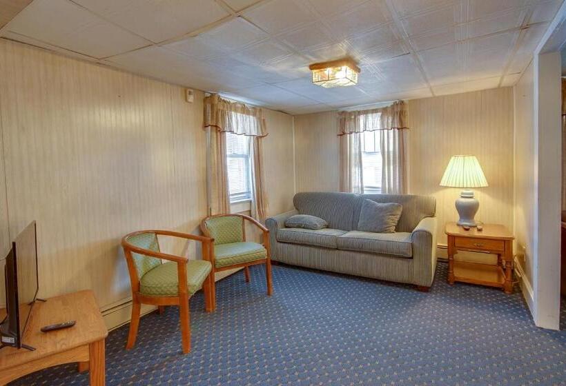 Majestic Hotel & Apartments