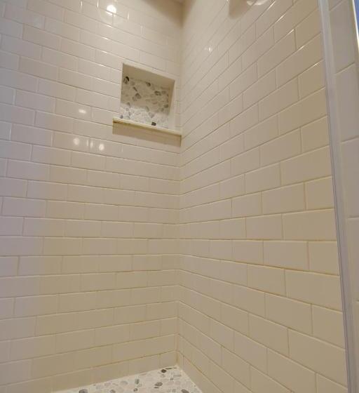 Majestic Hotel & Apartments