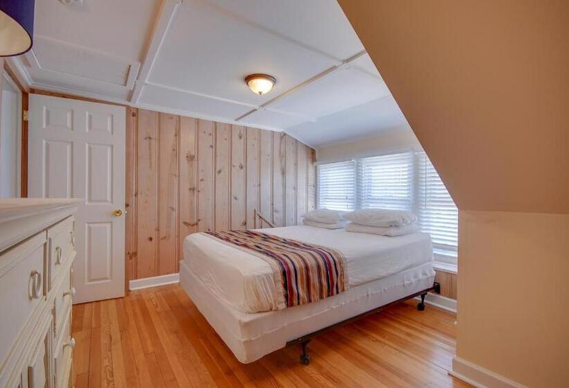 Majestic Hotel & Apartments