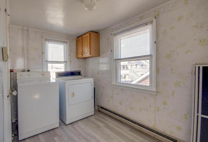 Majestic Hotel & Apartments