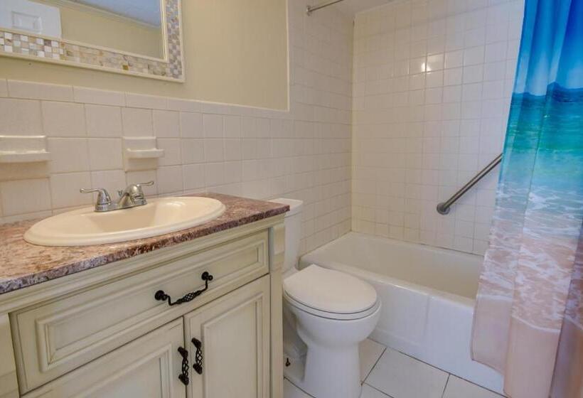 Majestic Hotel & Apartments