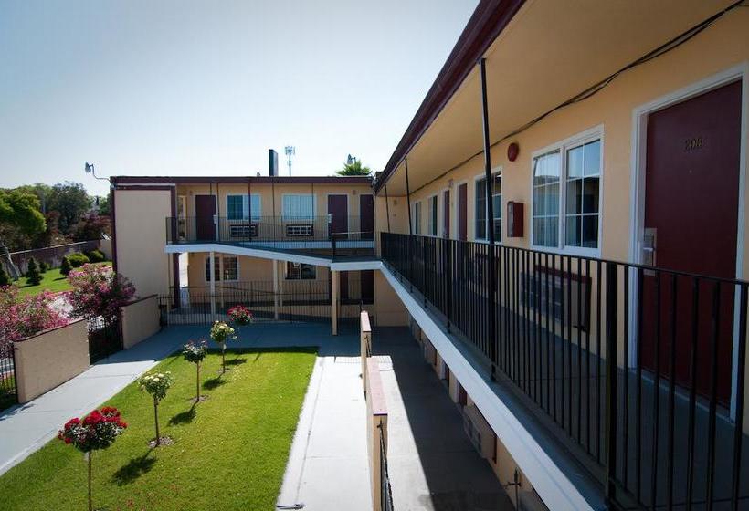 Motel 7   Near Six Flags, Vallejo   Napa Valley