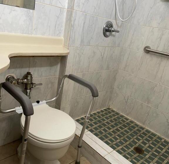 فندق على الطريق American Motor Inn   Rock Island