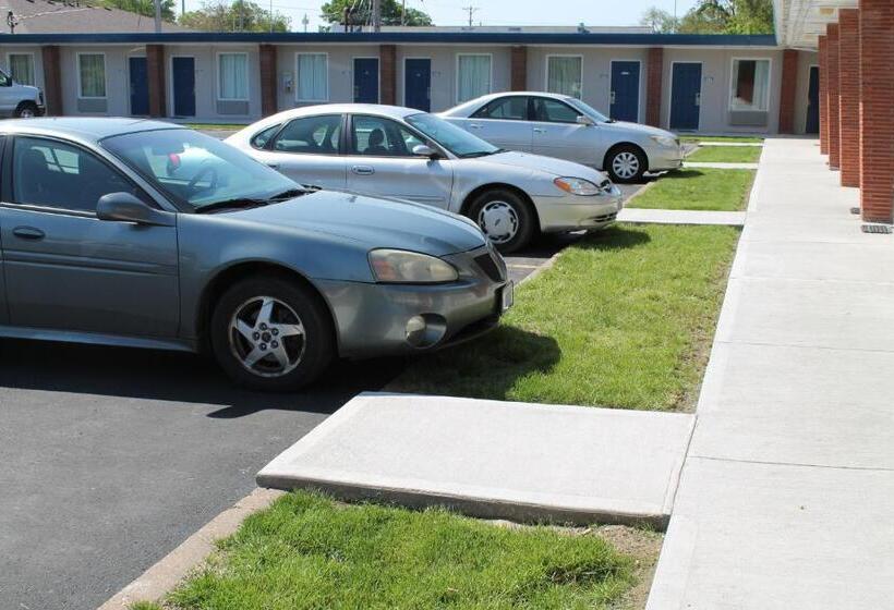 فندق على الطريق American Motor Inn   Rock Island