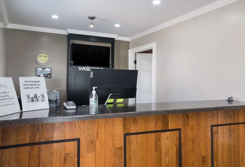 فندق على الطريق Americas Best Value Inn And Suites Blytheville