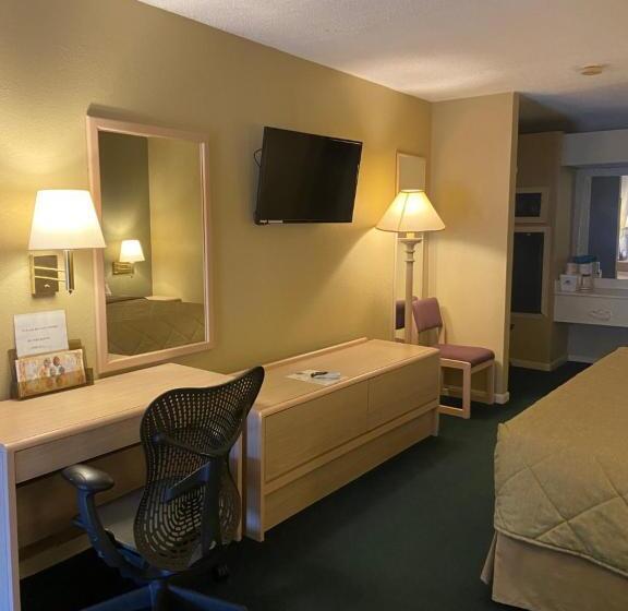 فندق على الطريق Americas Best Value Inn