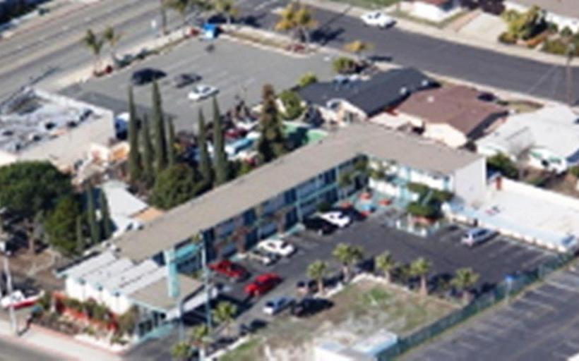 모텔 Antioch Executive Inn