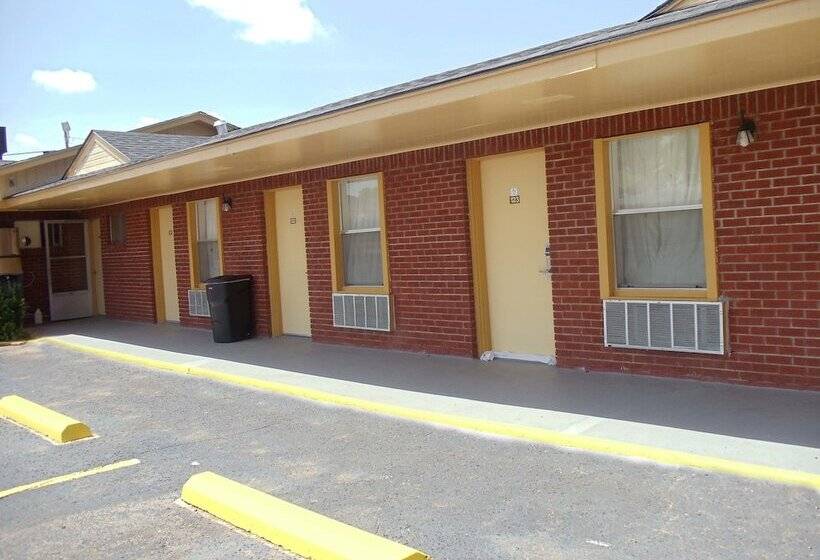 فندق على الطريق Antlers Budget Inn