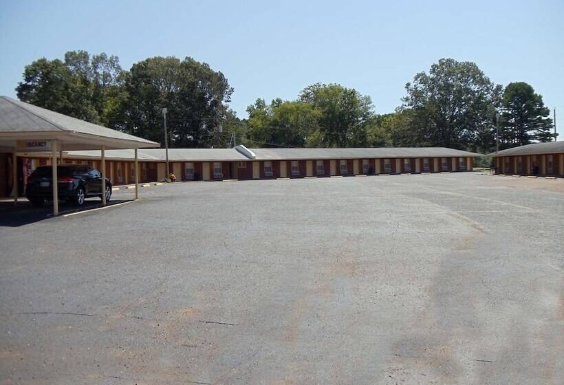 فندق على الطريق Antlers Budget Inn