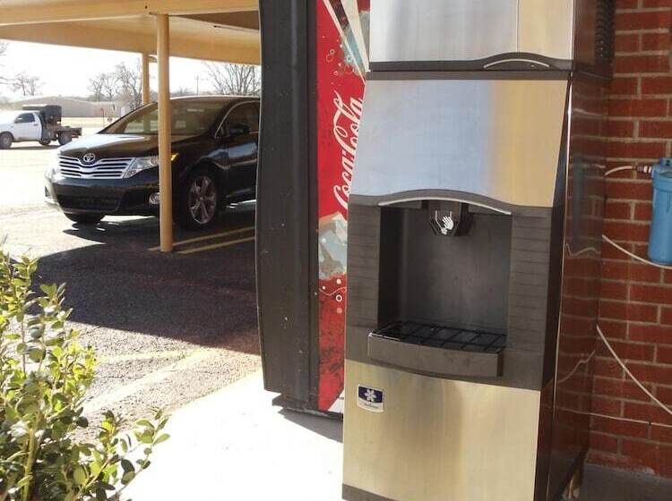 فندق على الطريق Antlers Budget Inn