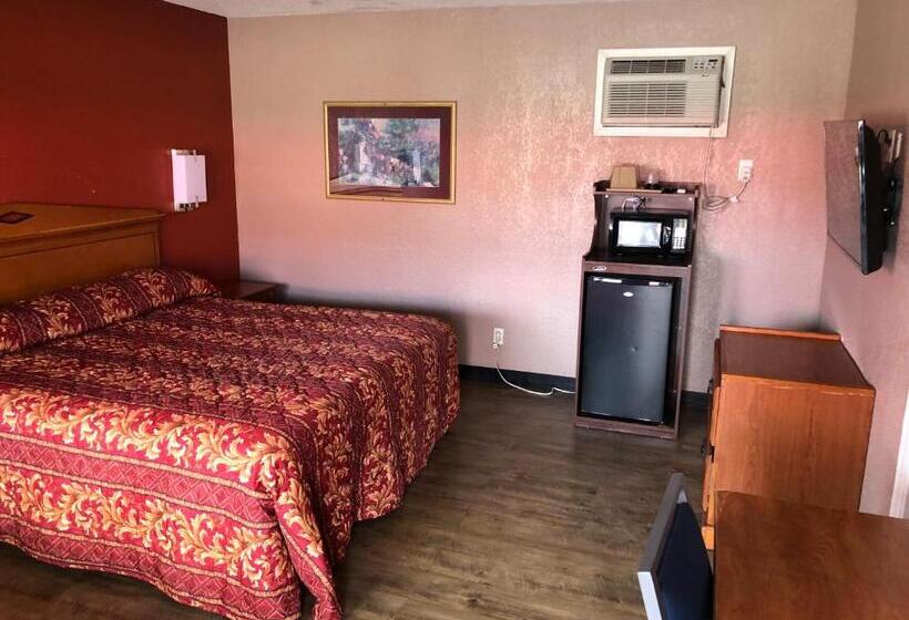 فندق على الطريق Budget Inn New Albany