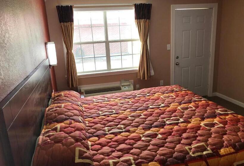 فندق على الطريق Budget Inn   New Albany