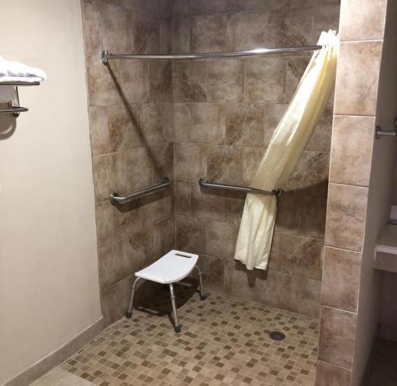 فندق على الطريق Budget Inn   New Albany