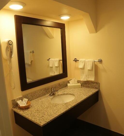 فندق على الطريق Budget Inn   Washington