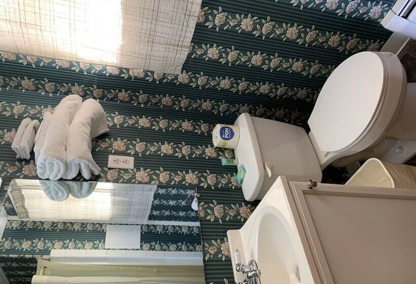 فندق على الطريق Budget Inn