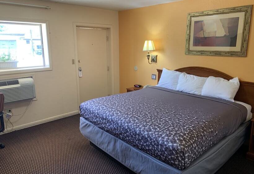 فندق على الطريق Budget Inn Jonesboro