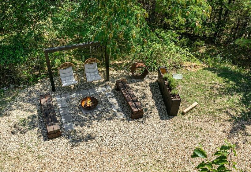 Мотель Candlewick Inn And Suites