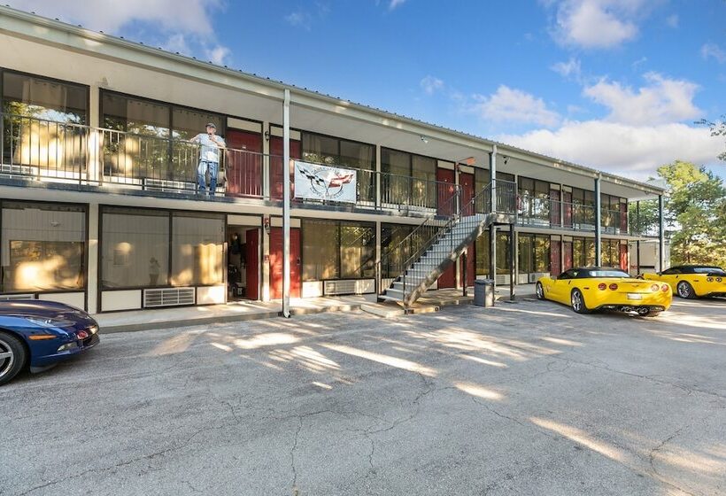 Мотель Candlewick Inn And Suites