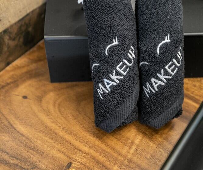 Мотель Candlewick Inn And Suites