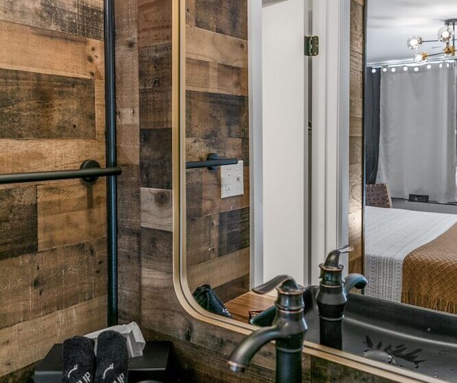 Мотель Candlewick Inn And Suites