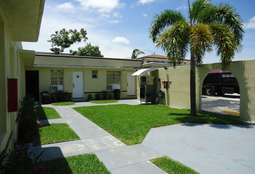 汽车旅馆 Crown Inn