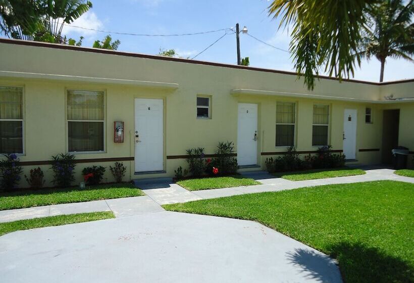 汽车旅馆 Crown Inn