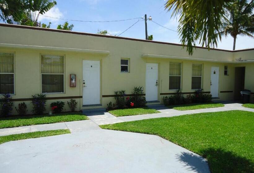 汽车旅馆 Crown Inn