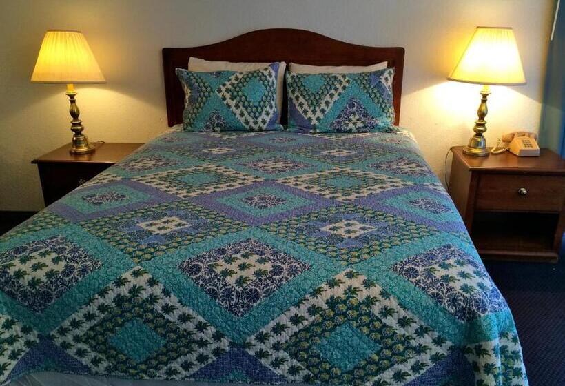 Мотель Crystal Palace Inn Brownfield