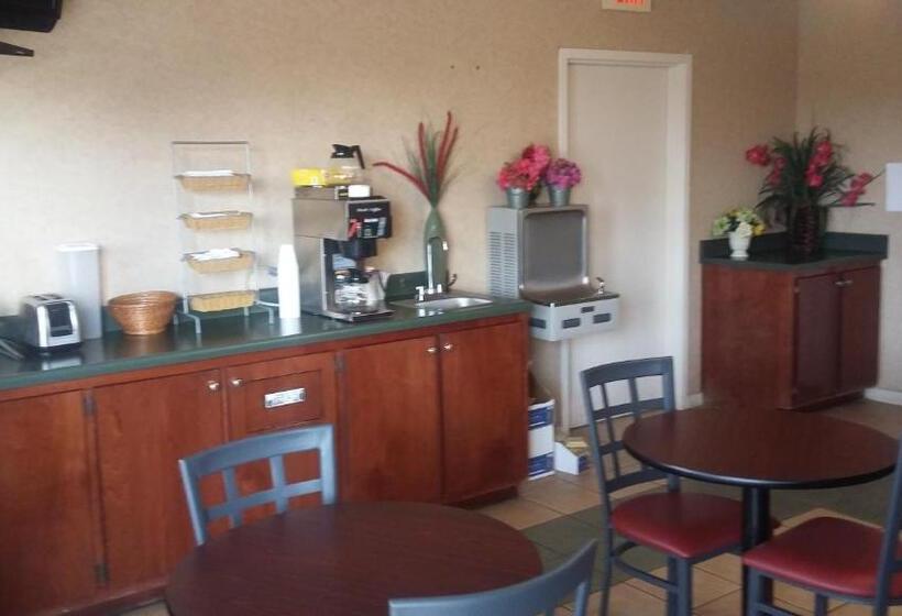 فندق على الطريق Deer Field Inn