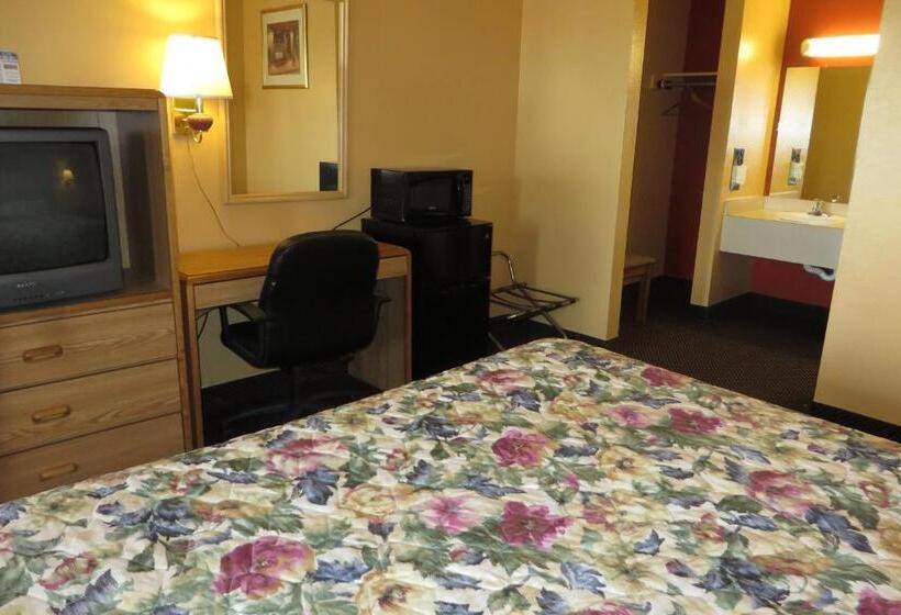 فندق على الطريق Economy Inn & Suites