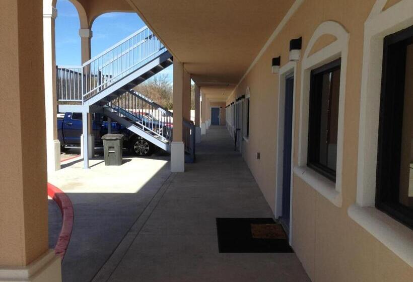 מוטל Executive Inn