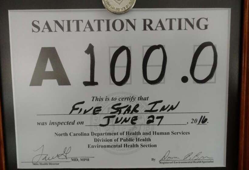 مُتل Five Star Inn