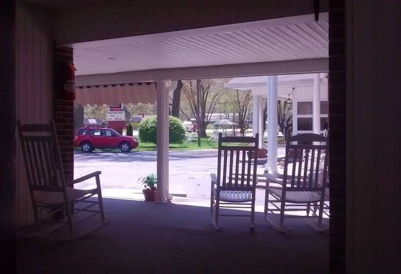 מוטל Five Star Inn