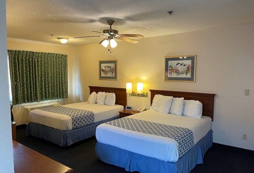 فندق على الطريق Flamingo Inn