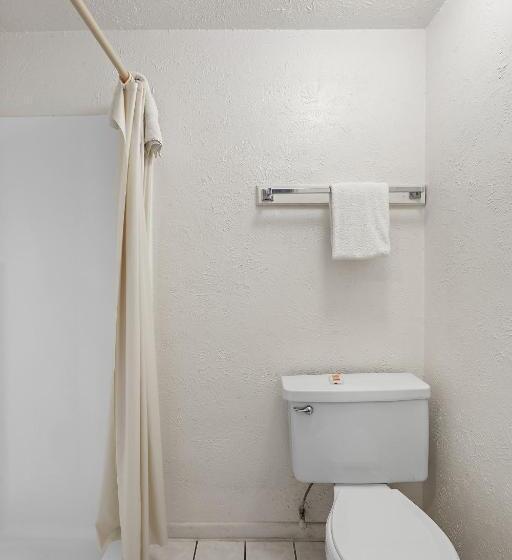 فندق على الطريق Friendship Inn