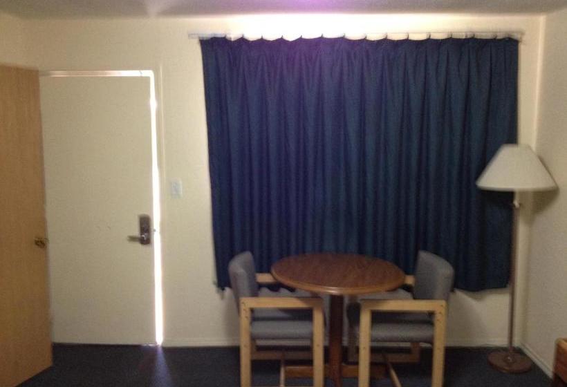 فندق على الطريق Greencastle Inn