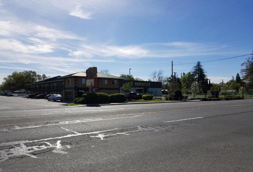 모텔 Gridley Inn & Rv Park