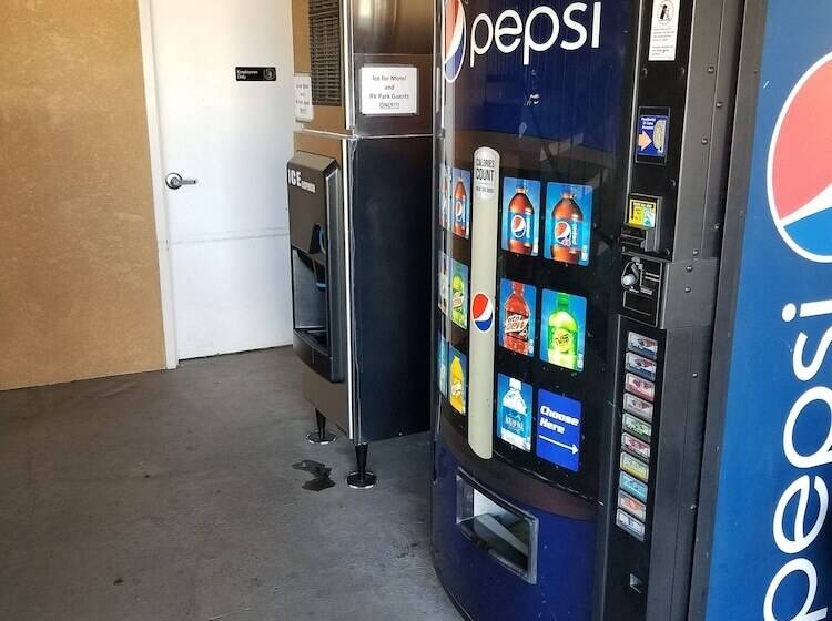 모텔 Gridley Inn & Rv Park